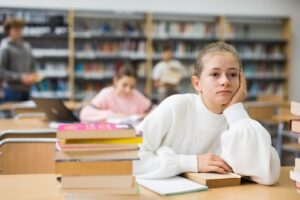 Supporting delayed readers requires individualized strategies, early literacy support, and application of evidence-based reading instruction.